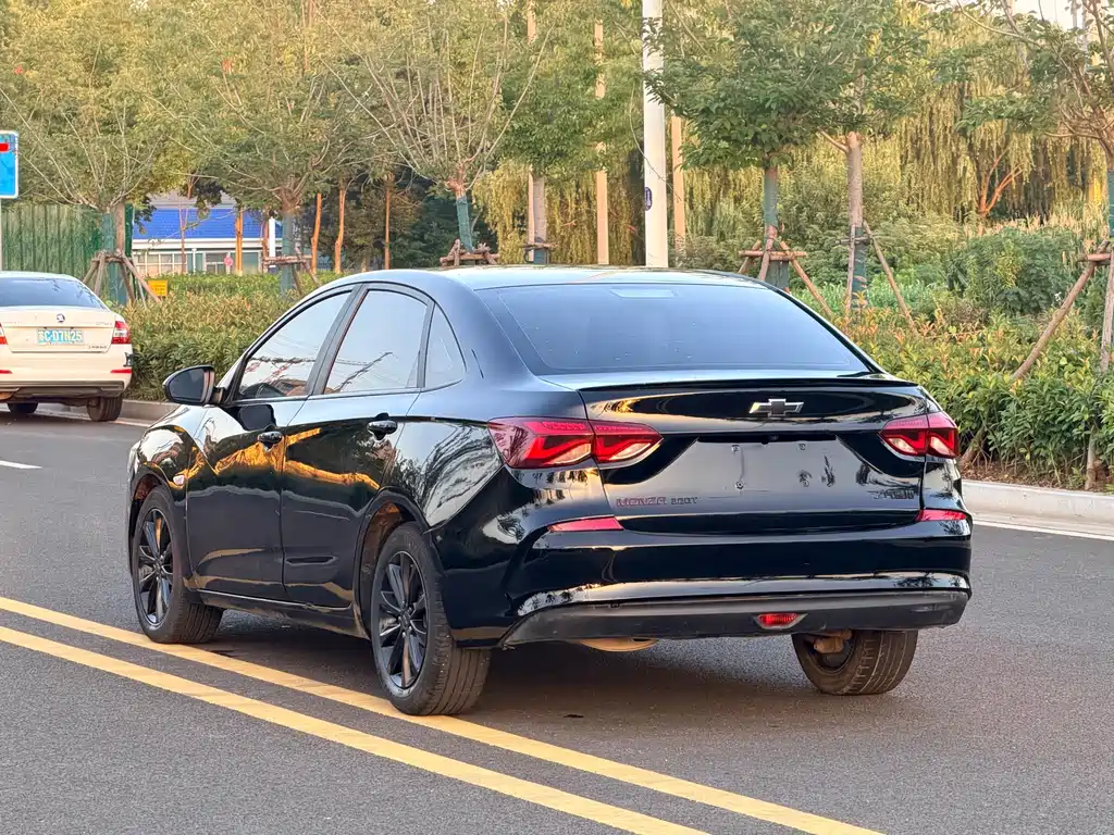Chevrolet Cruze 2019 — фото 9