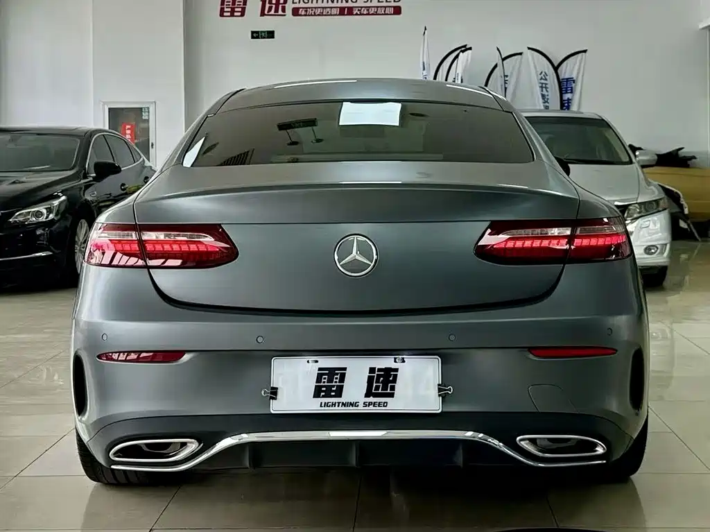 Mercedes-Benz E-Class 2023 — фото 4