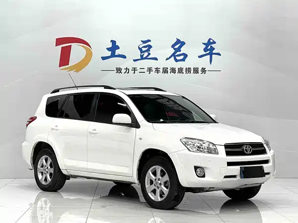 Toyota RAV4 2011