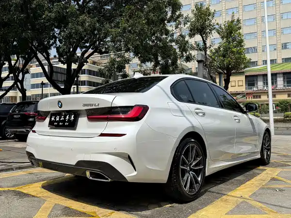 BMW 3 Series 2022