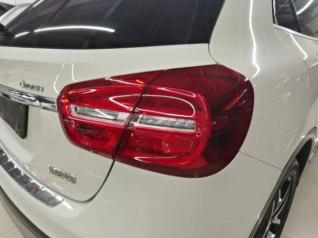 Mercedes-Benz GLA 2017 — фото 8
