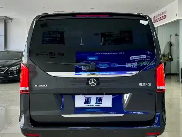 Mercedes-Benz V-Class 2022