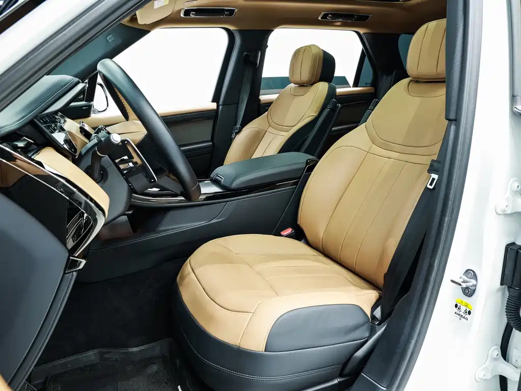 Land Rover Sport 2023 — фото 10