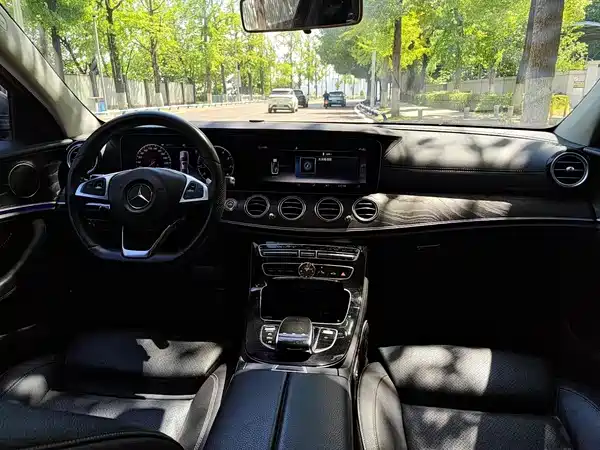 Mercedes-Benz E-Class 2018