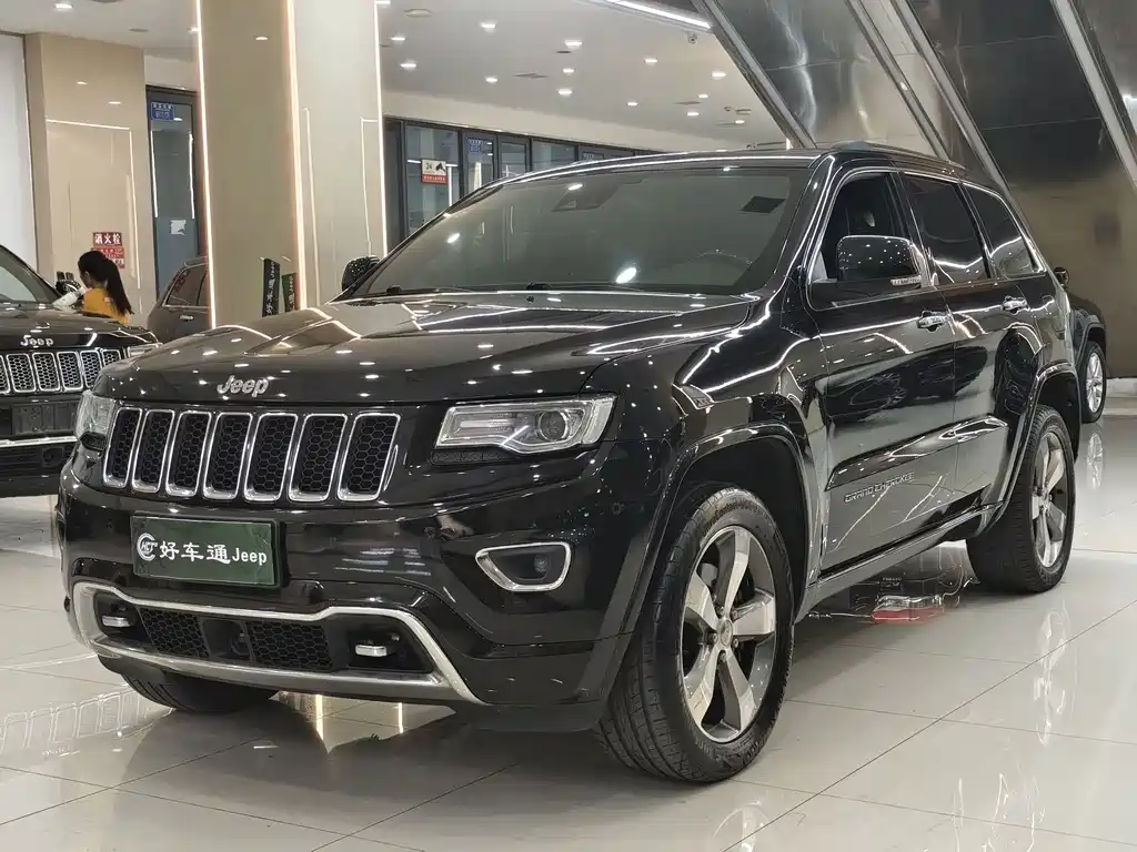 Jeep Grand Cherokee 2016