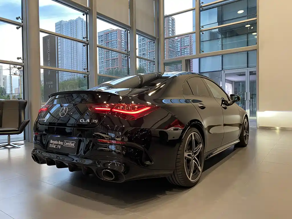Mercedes-Benz CLA AMG 2025 — фото 16