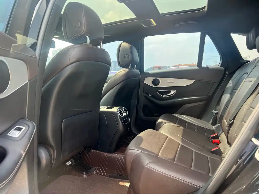 Mercedes-Benz GLC 2022