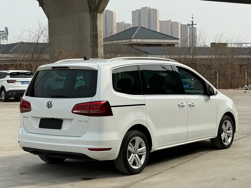 Volkswagen Sharan 2019 — фото 8