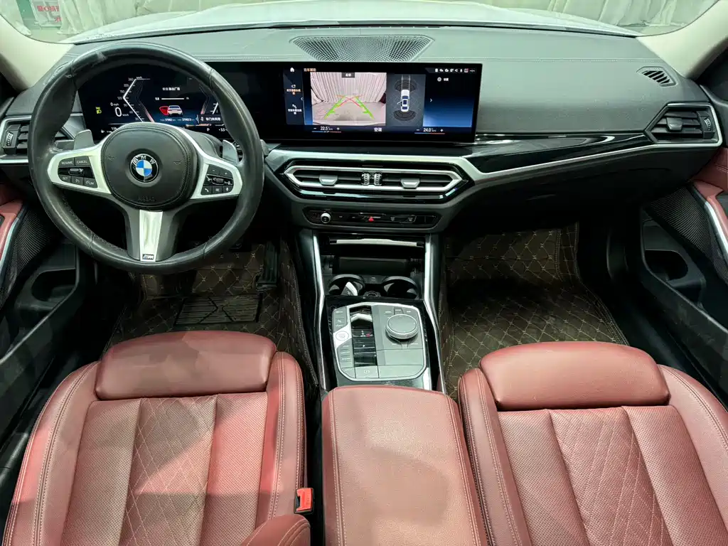 BMW 3 Series 2023 — фото 12