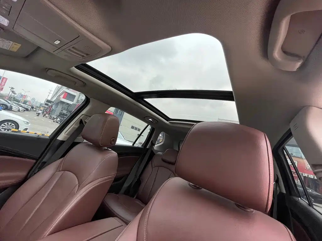 Buick Envision Plus 2021 — фото 19