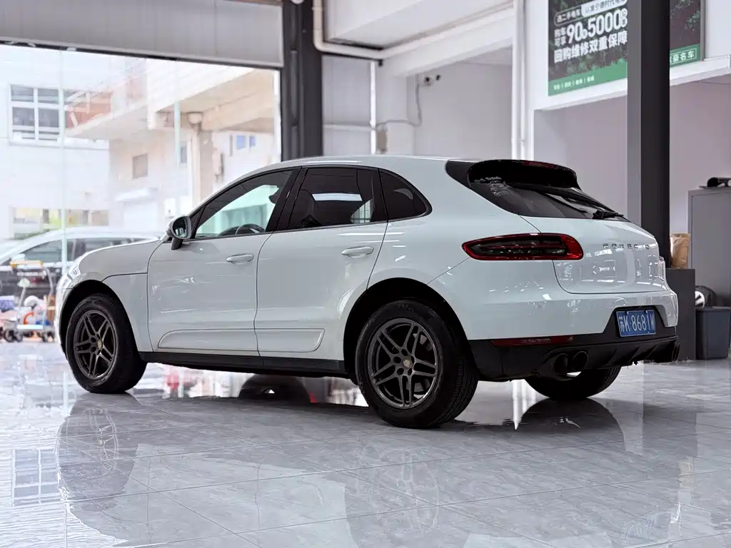 Porsche Macan 2015 — фото 6