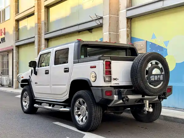 Hummer H2 2013