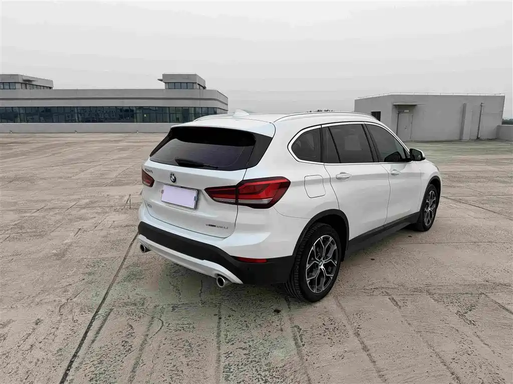BMW X1 2023 — фото 9