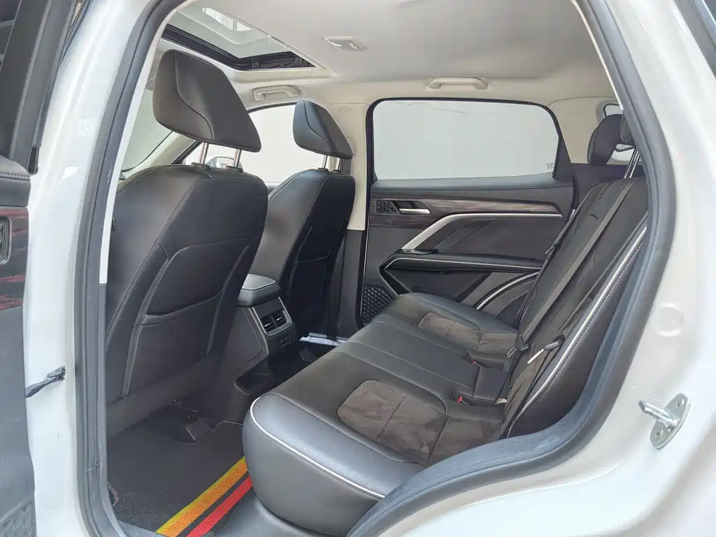 Haval H6 2023 — фото 12
