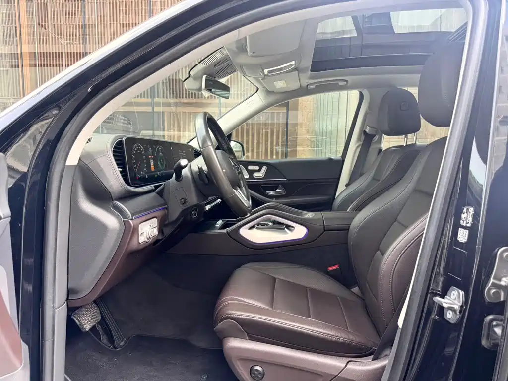 Mercedes-Benz GLE 2020 — фото 19