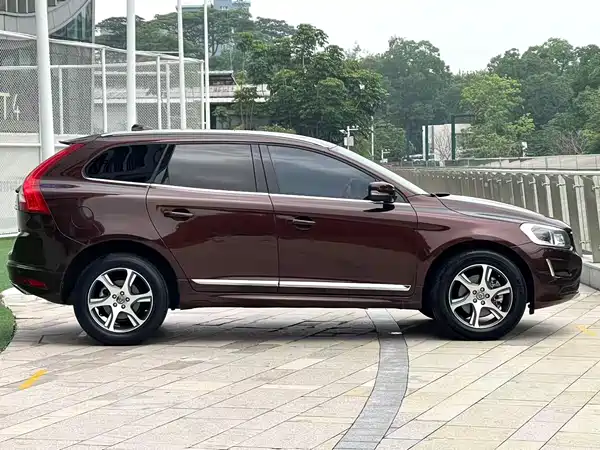 Volvo XC60 2014