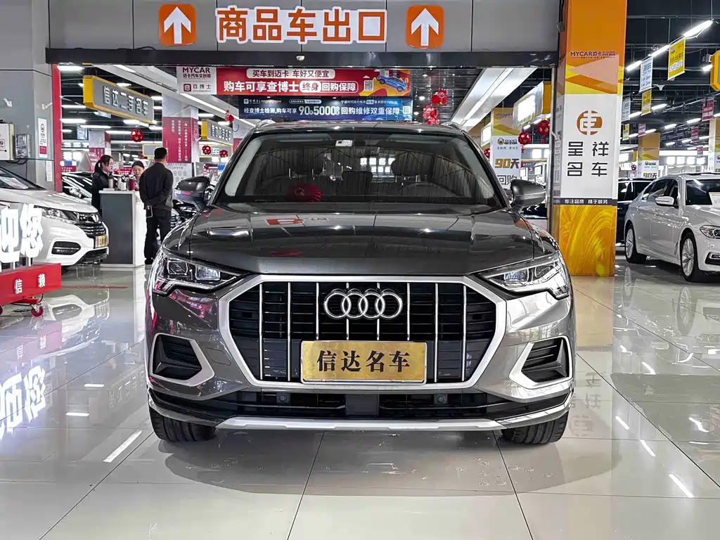 Audi Q3 2021 — фото 2