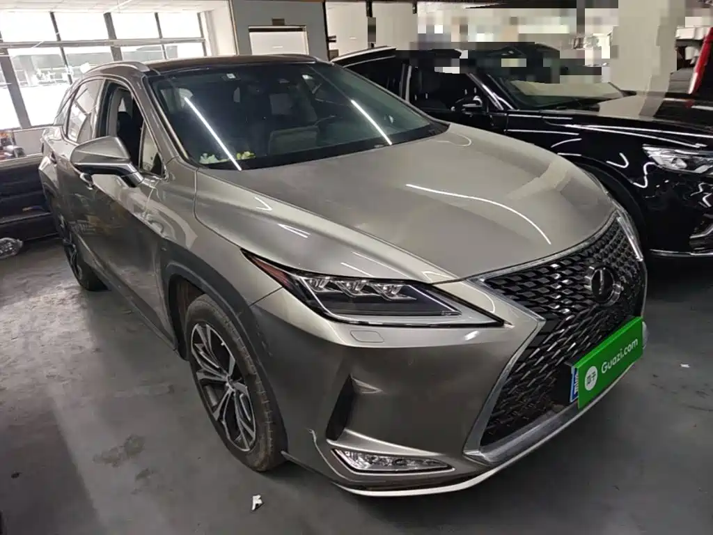Lexus RX 2020 — фото 4