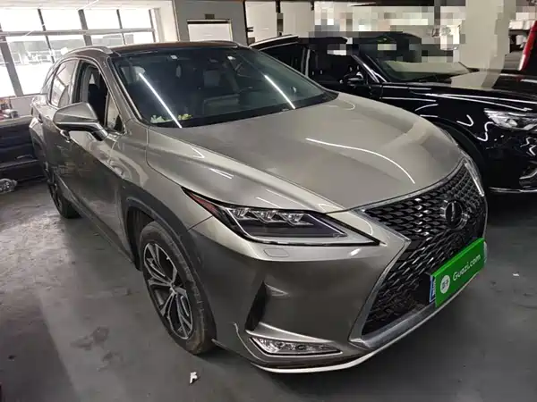 Lexus RX 2020