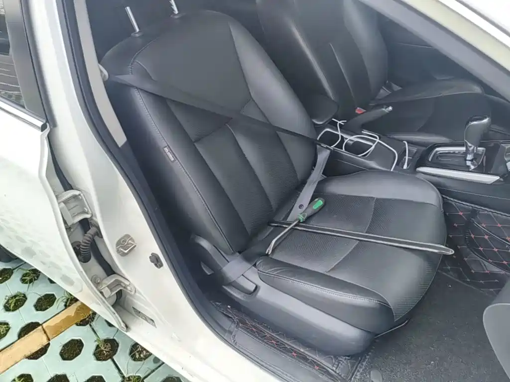 Nissan Sylphy 2019 — фото 25