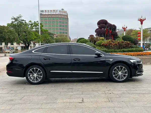 Buick LaCrosse 2021