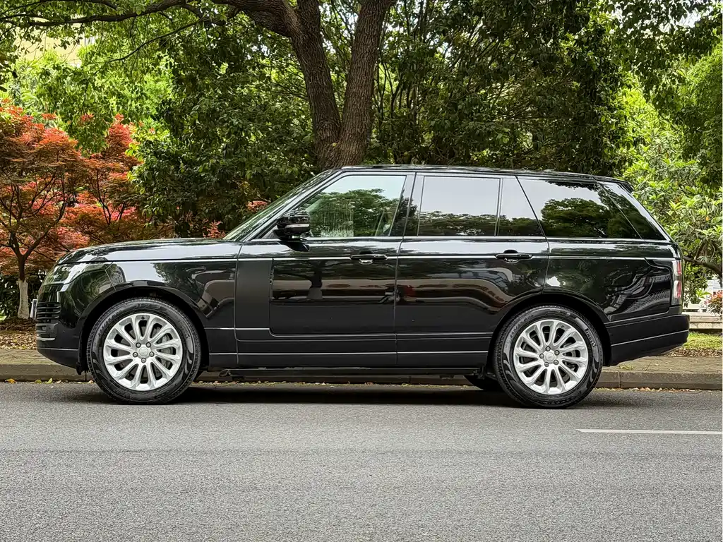 Land Rover Range Rover 2021 — фото 7