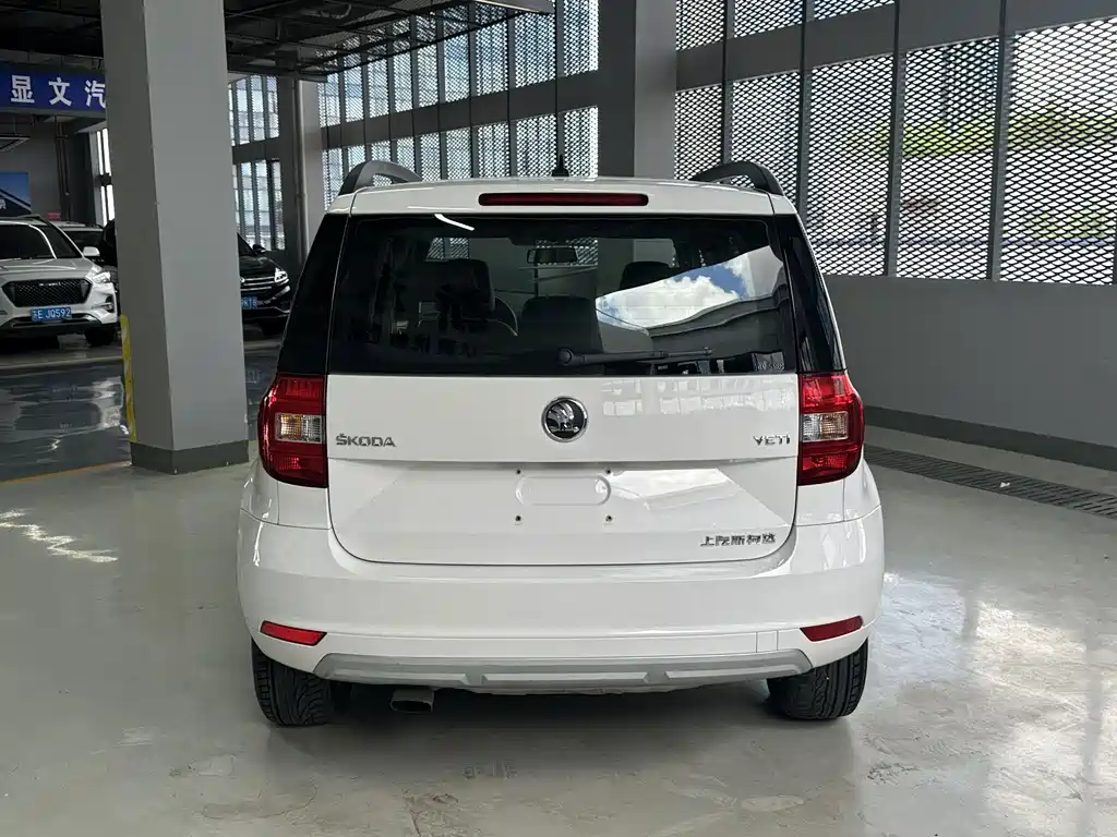 Skoda Yeti 2017 — фото 4