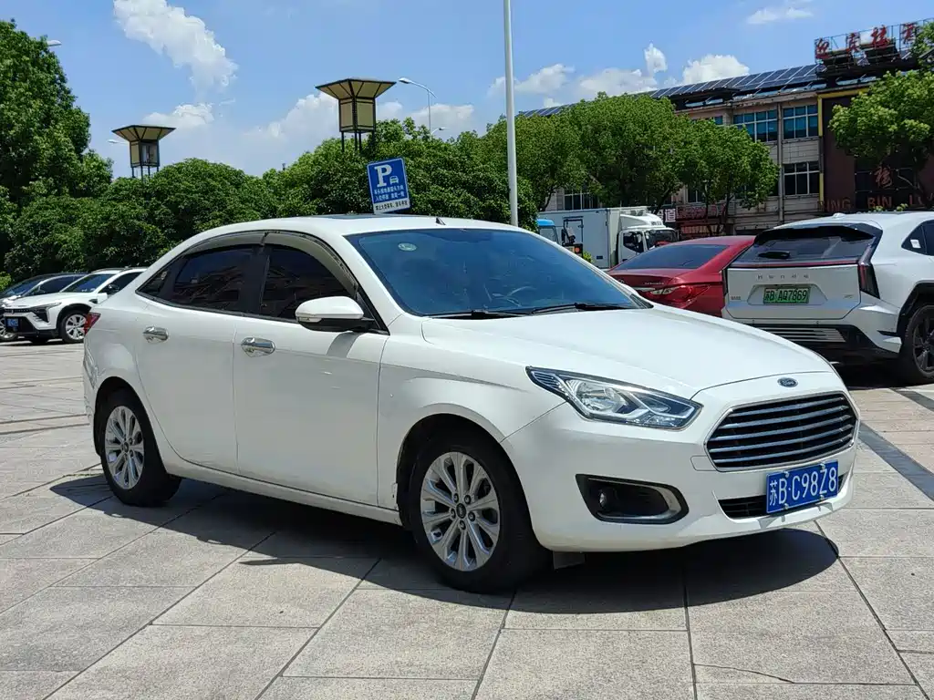 Ford Forrest 2015