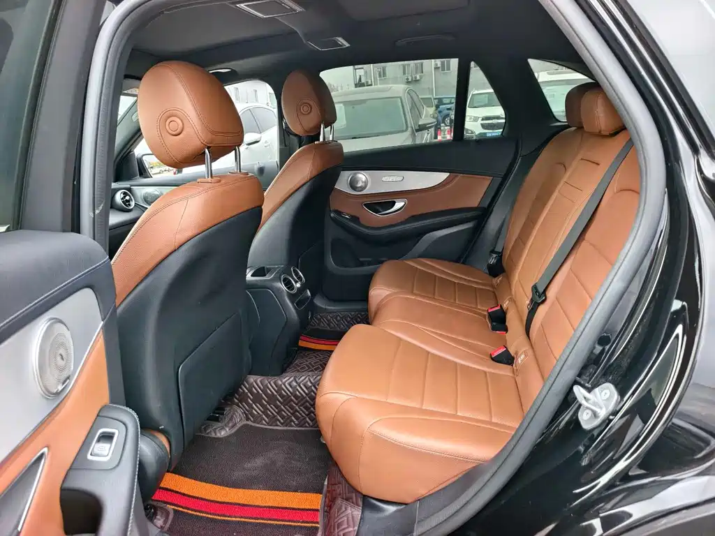 Mercedes-Benz GLC 2020 — фото 13