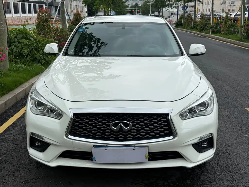 Infiniti Q50L 2018 — фото 2