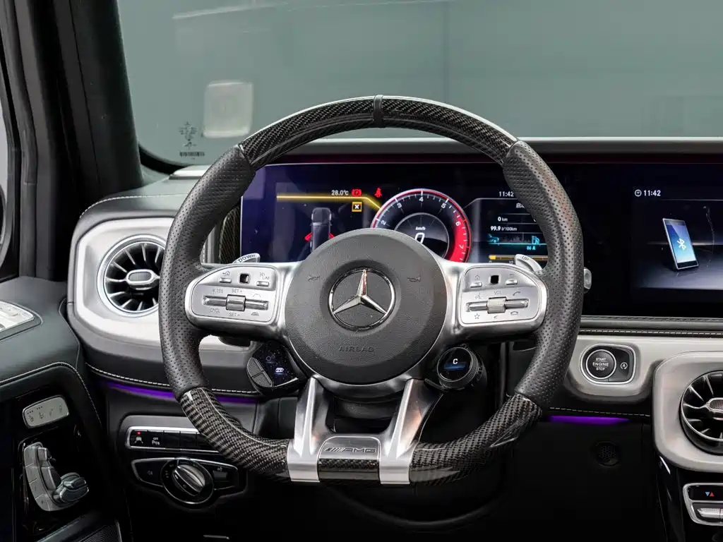 Mercedes-Benz G-Class 2024 — фото 16