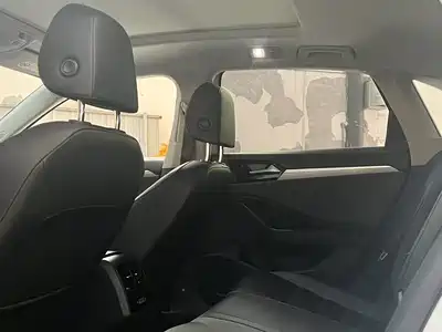 Volkswagen Sagitar 2022