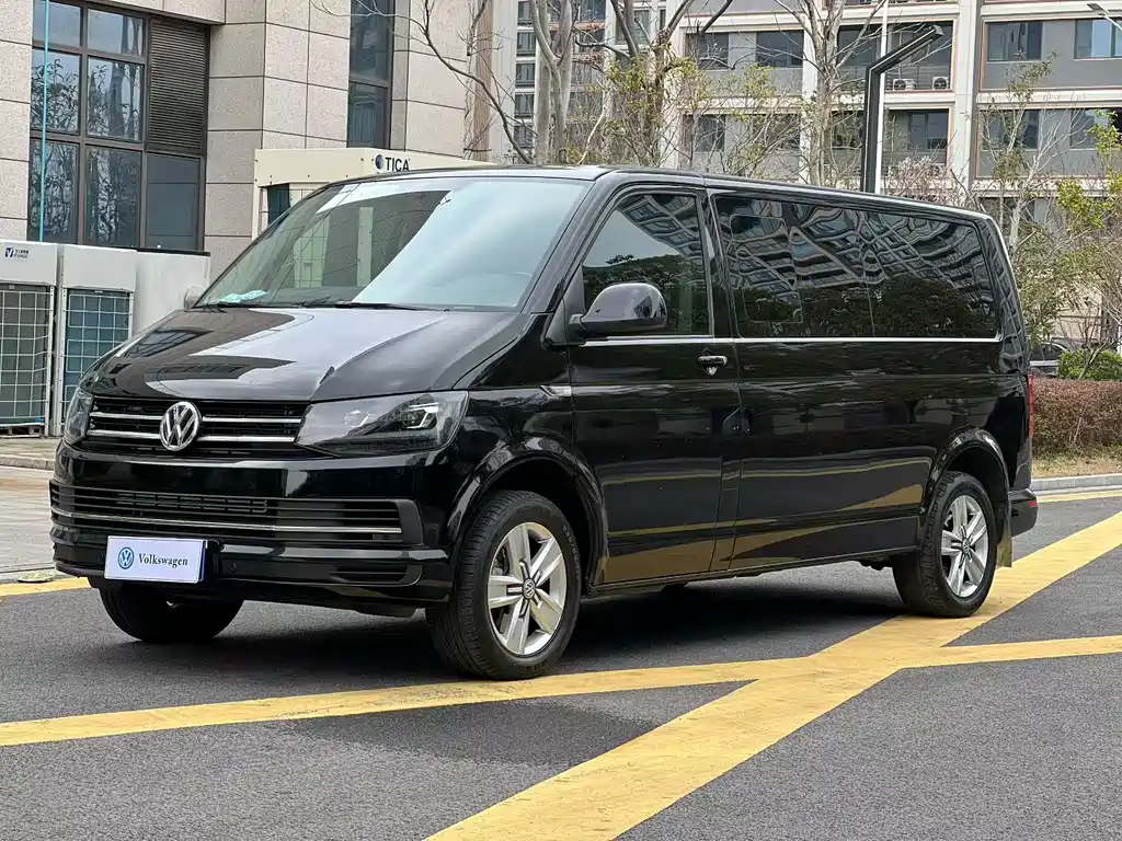 Volkswagen Caravelle 2018 — фото 2