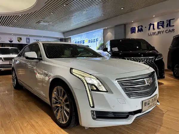 Cadillac CT6 2016