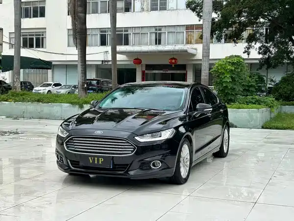 Ford Mondeo 2015