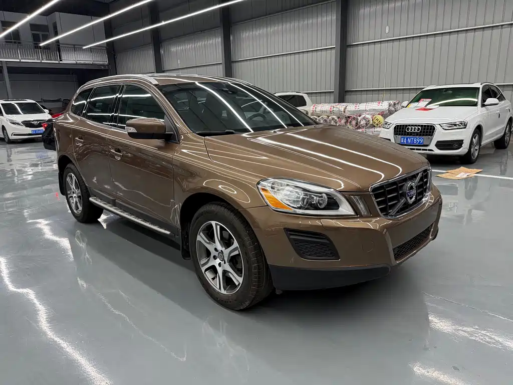 Volvo XC60 2013 — фото 3