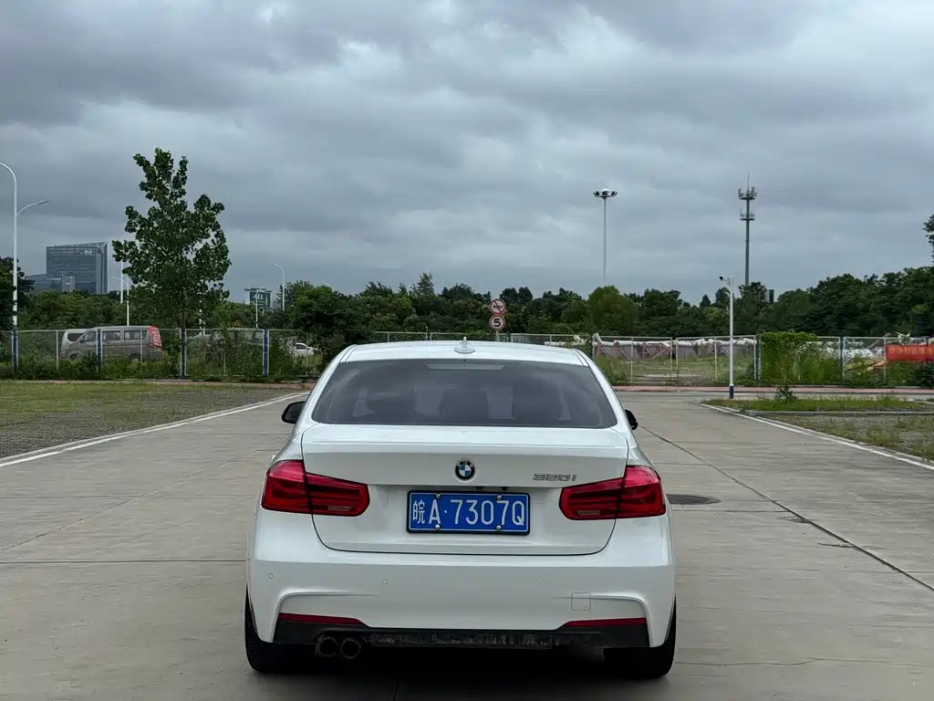 BMW 3 Series 2017