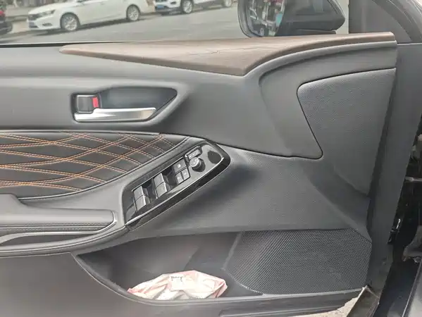 Toyota Avalon 2025