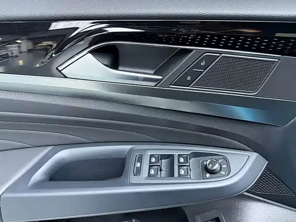 Volkswagen Passat 2024