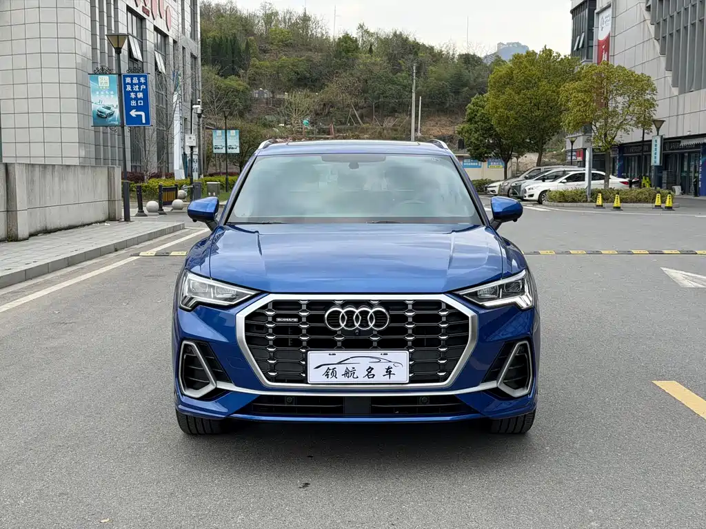 Audi Q3 2022