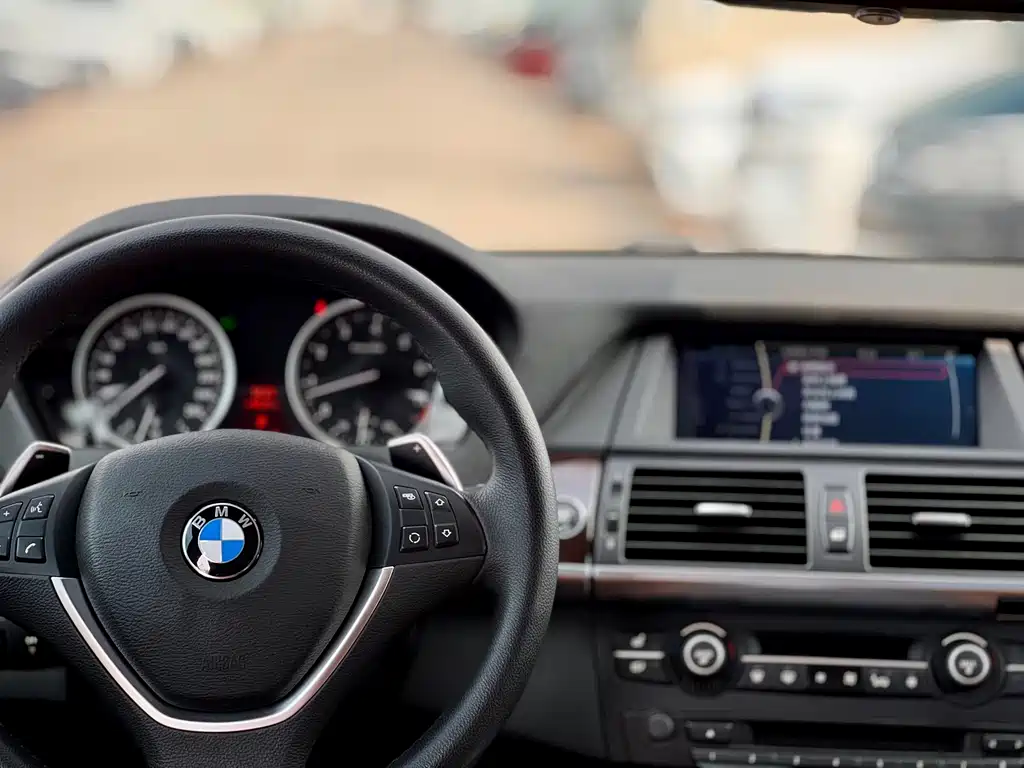 BMW X6 2014 — фото 12