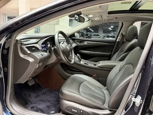 Buick LaCrosse 2022