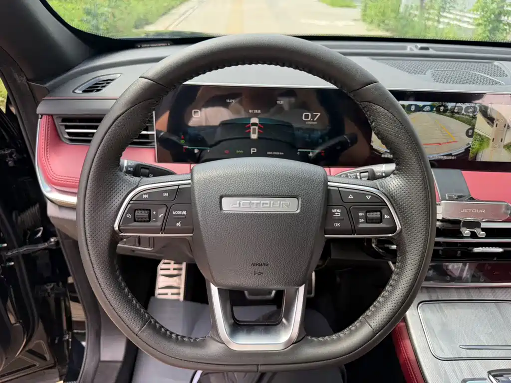Jetour X70 PLUS 2023 — фото 17