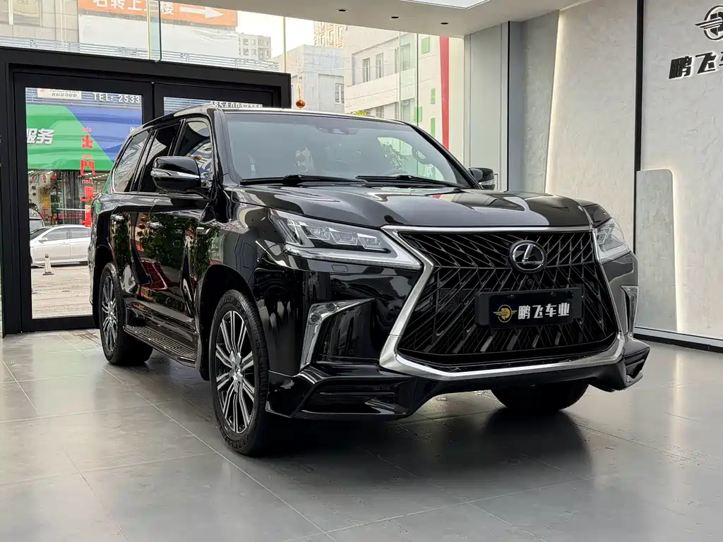 Lexus LX 2019 — фото 20