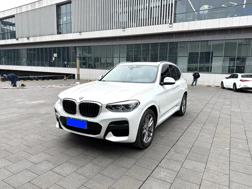 BMW X3 2021
