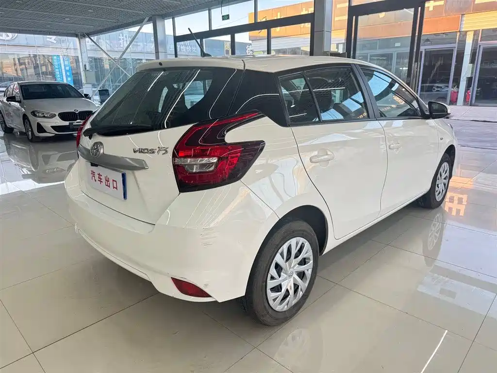 Toyota Vios FS 2023