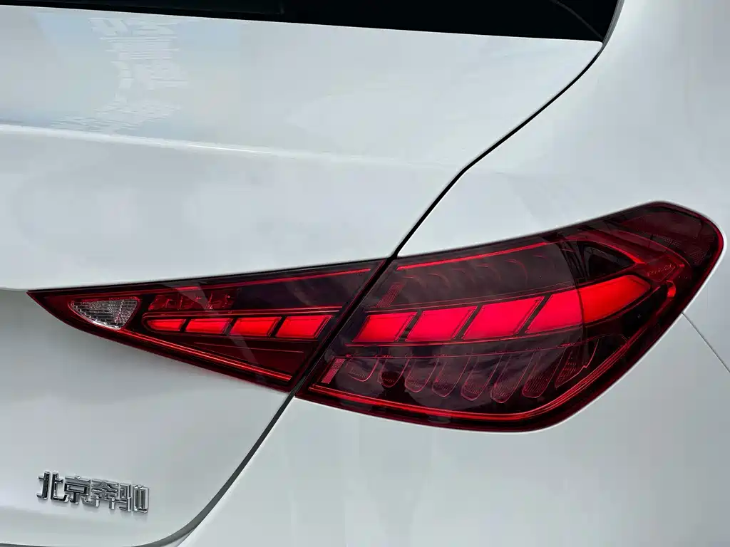 Mercedes-Benz C-Class 2022
