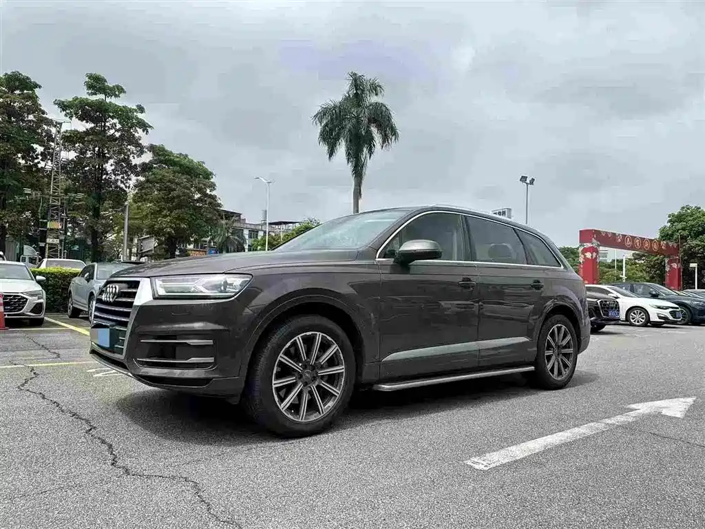 Audi Q7 2017