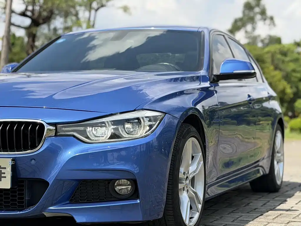 BMW 3 Series 2019 — фото 4