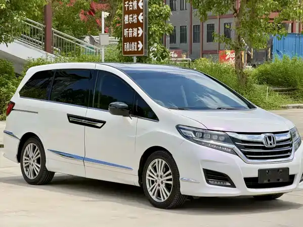 Honda Elysion 2019